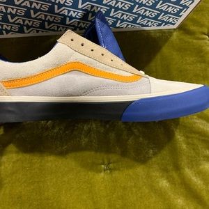 VANS VAULT OLD SKOOL LX